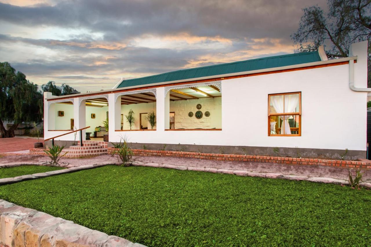 Ravenscliff White House Villa Oudtshoorn Eksteriør billede